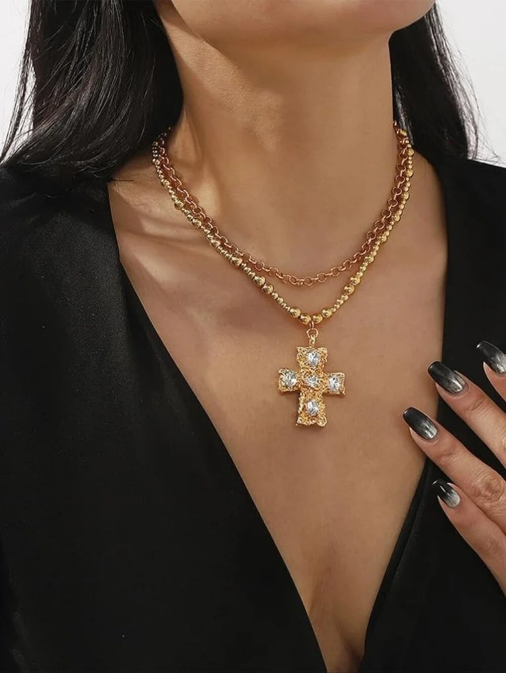 N/A elegant gold